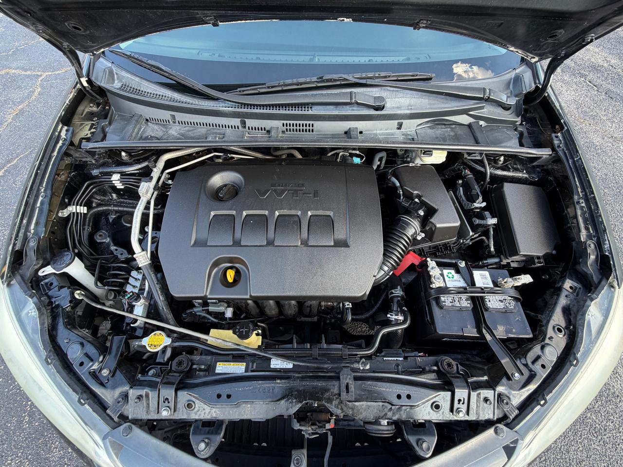 Toyota Corolla LE 2015