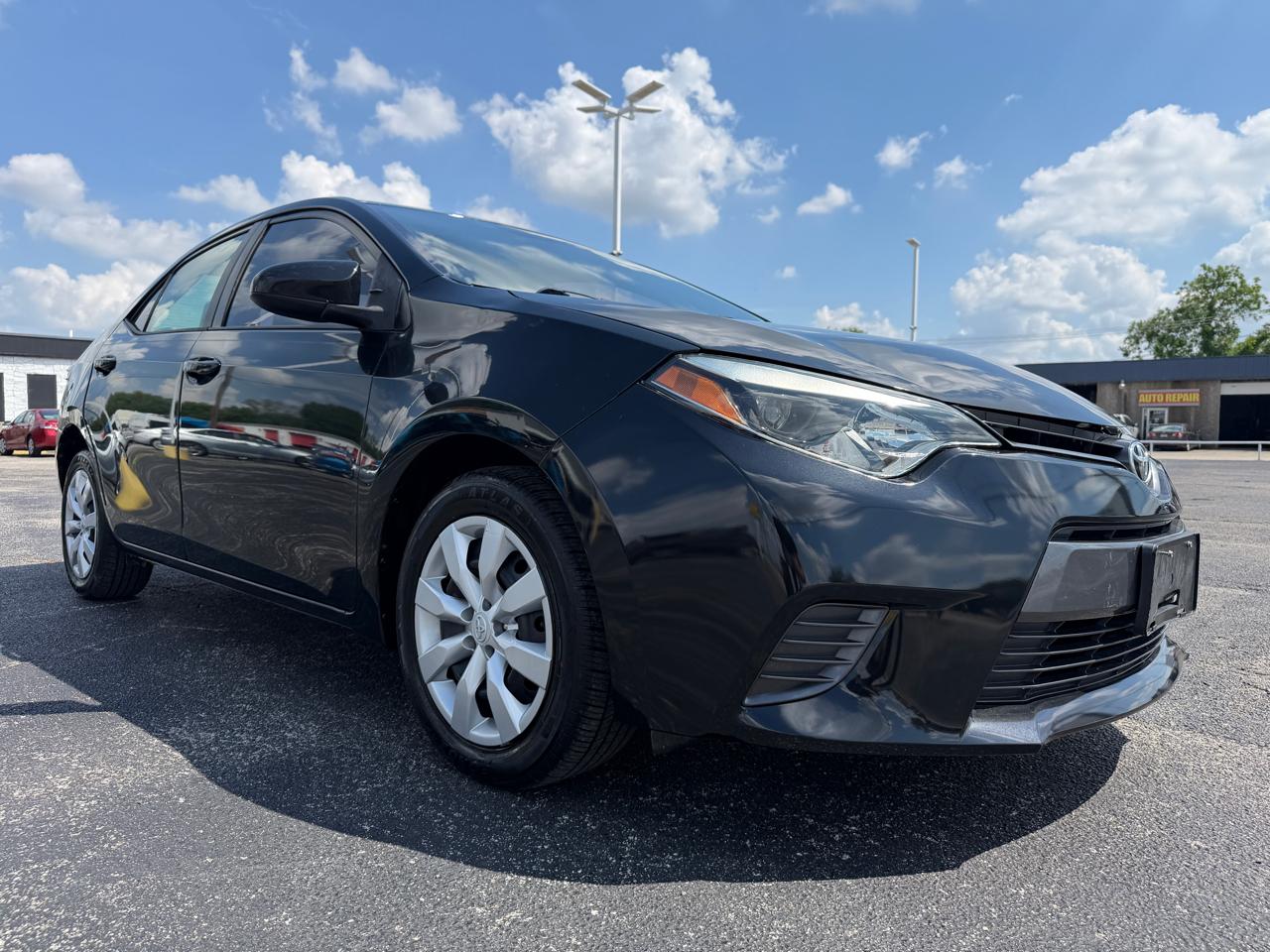 Toyota Corolla LE 2015