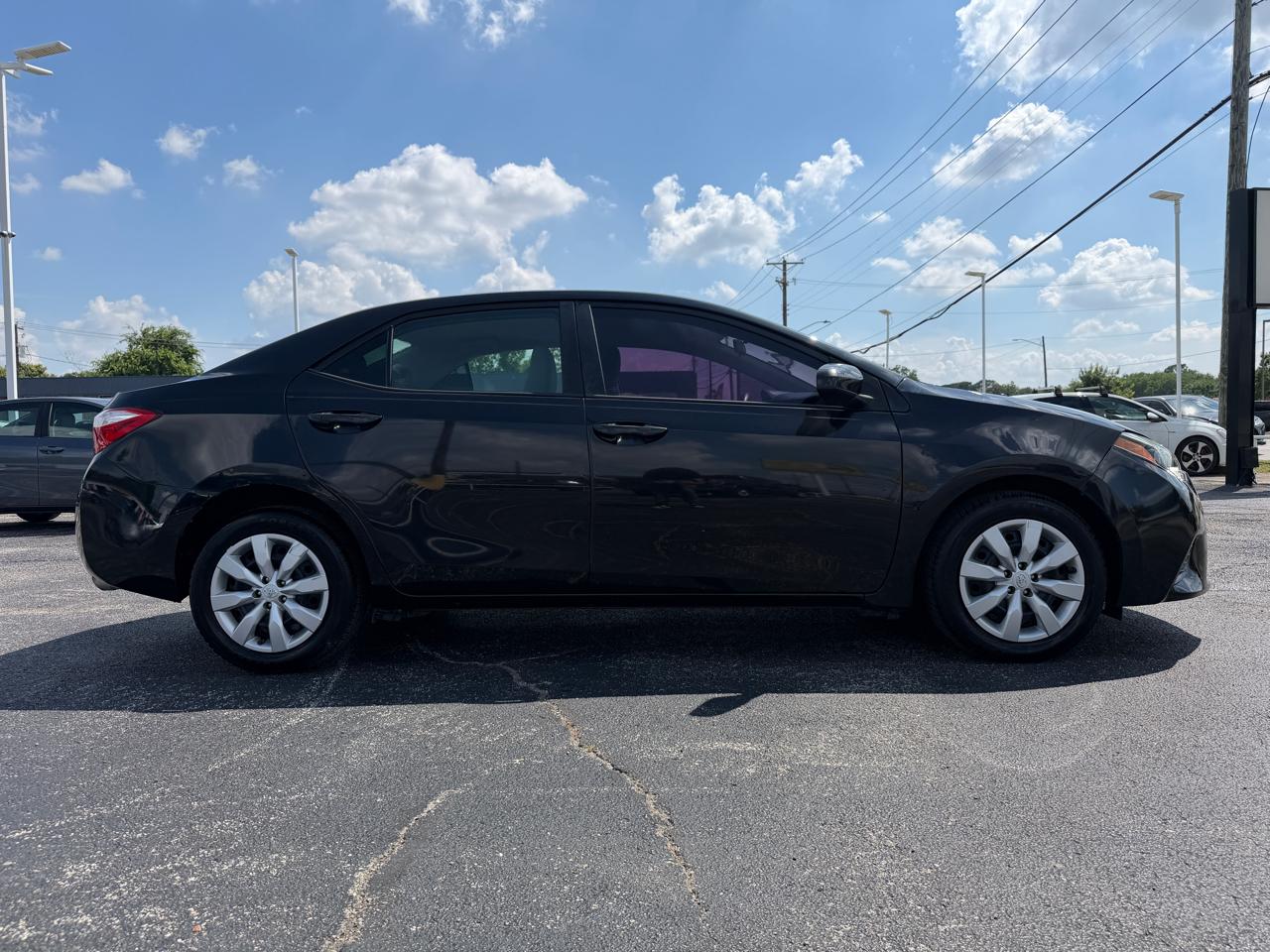 Toyota Corolla LE 2015