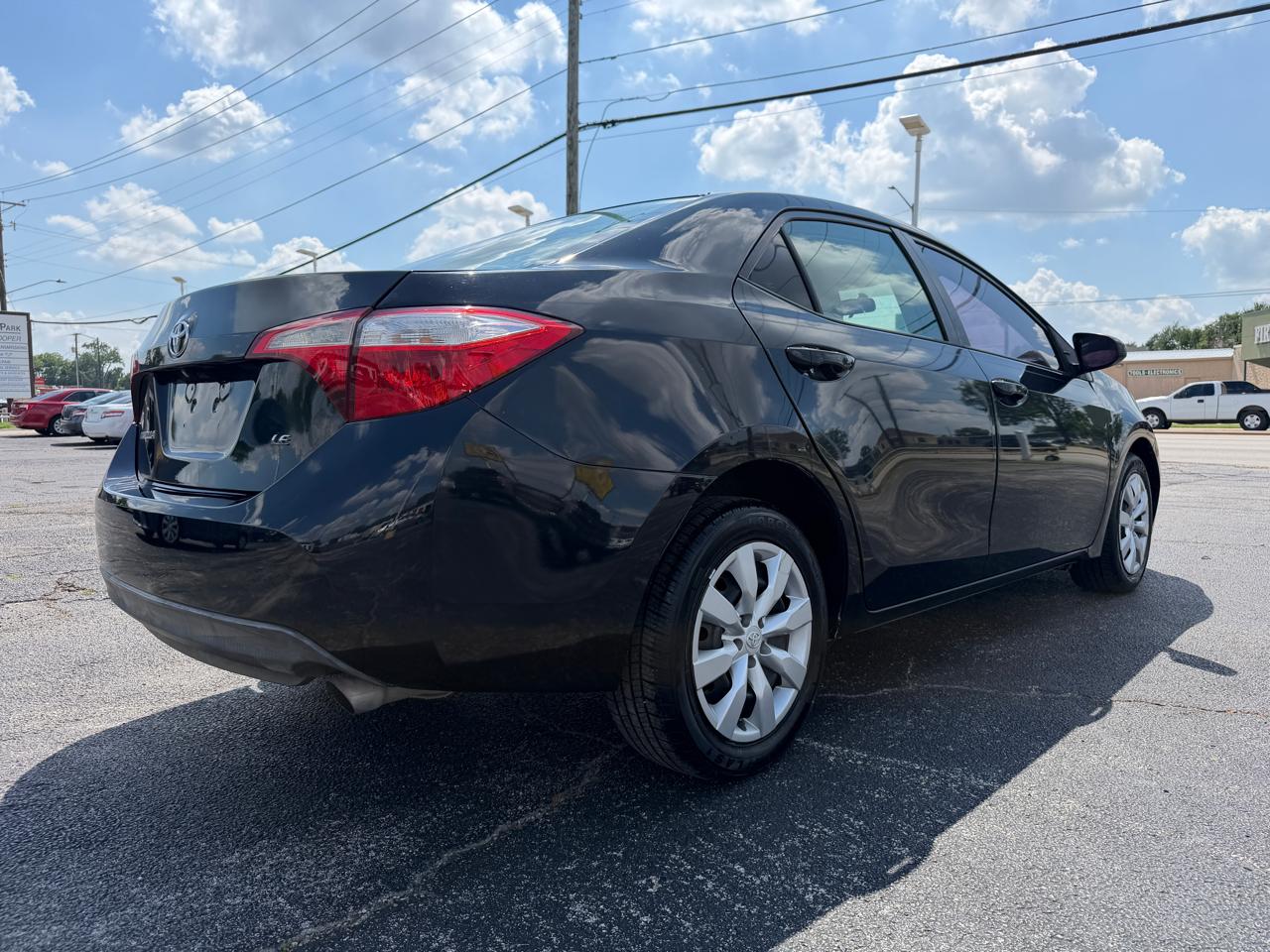 Toyota Corolla LE 2015