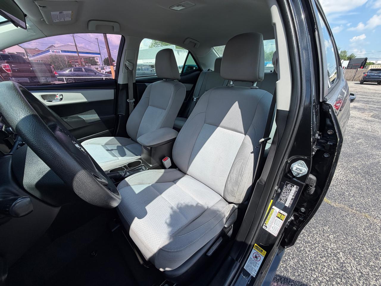 Toyota Corolla LE 2015