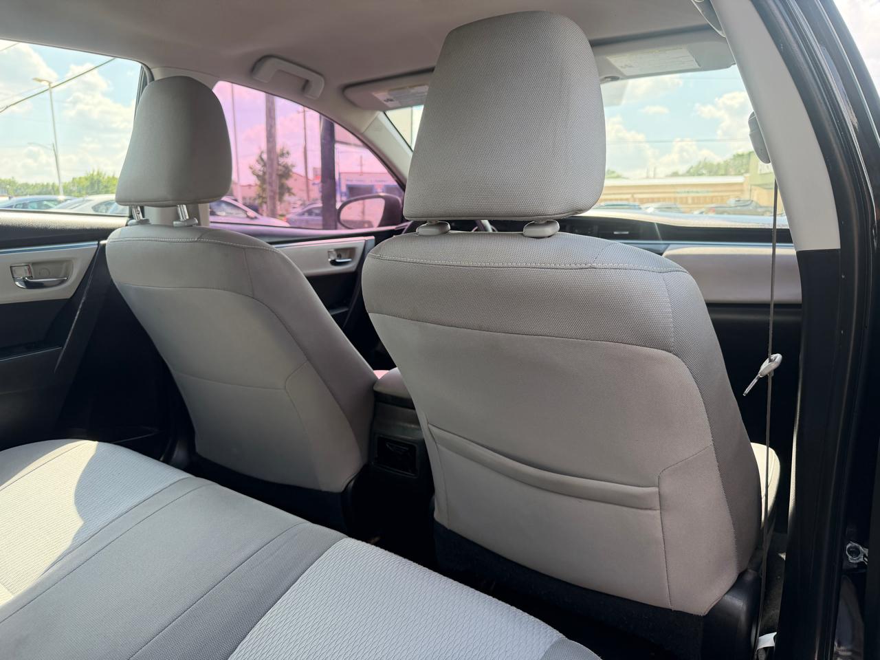 Toyota Corolla LE 2015