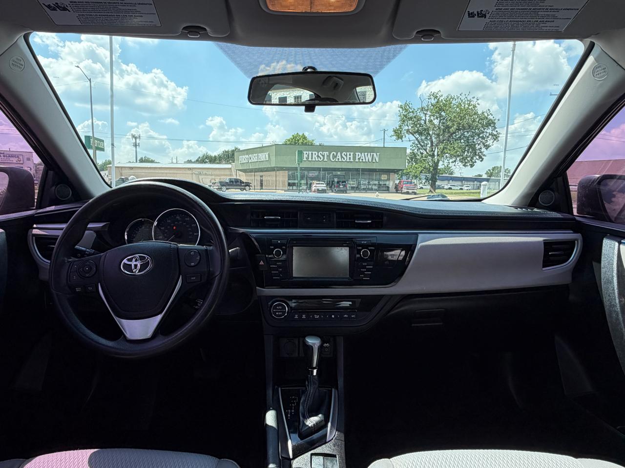 Toyota Corolla LE 2015