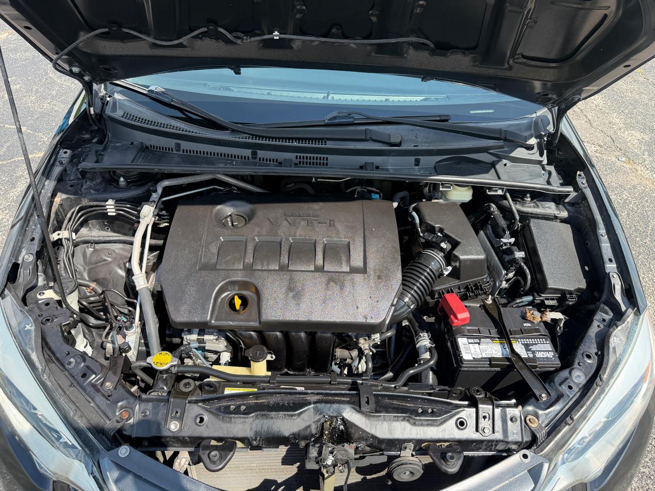 Toyota Corolla LE 2015
