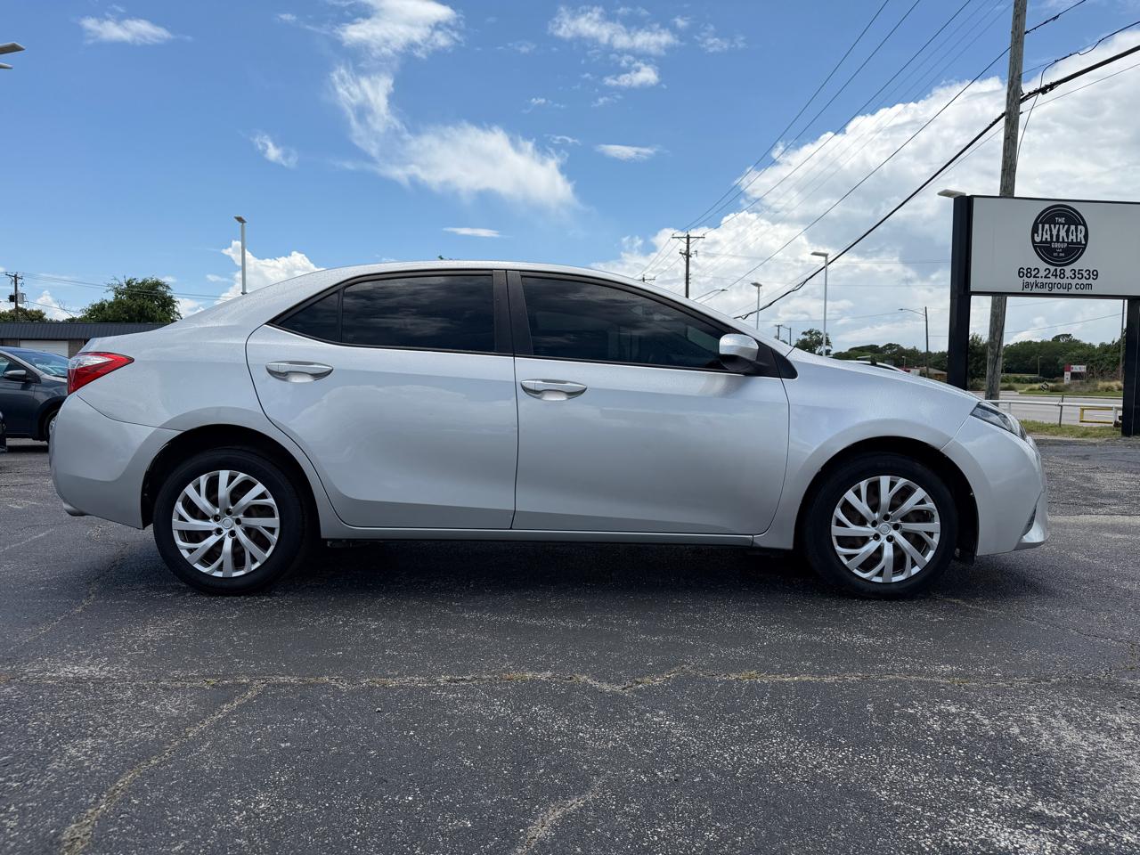 Toyota Corolla LE CVT 2016