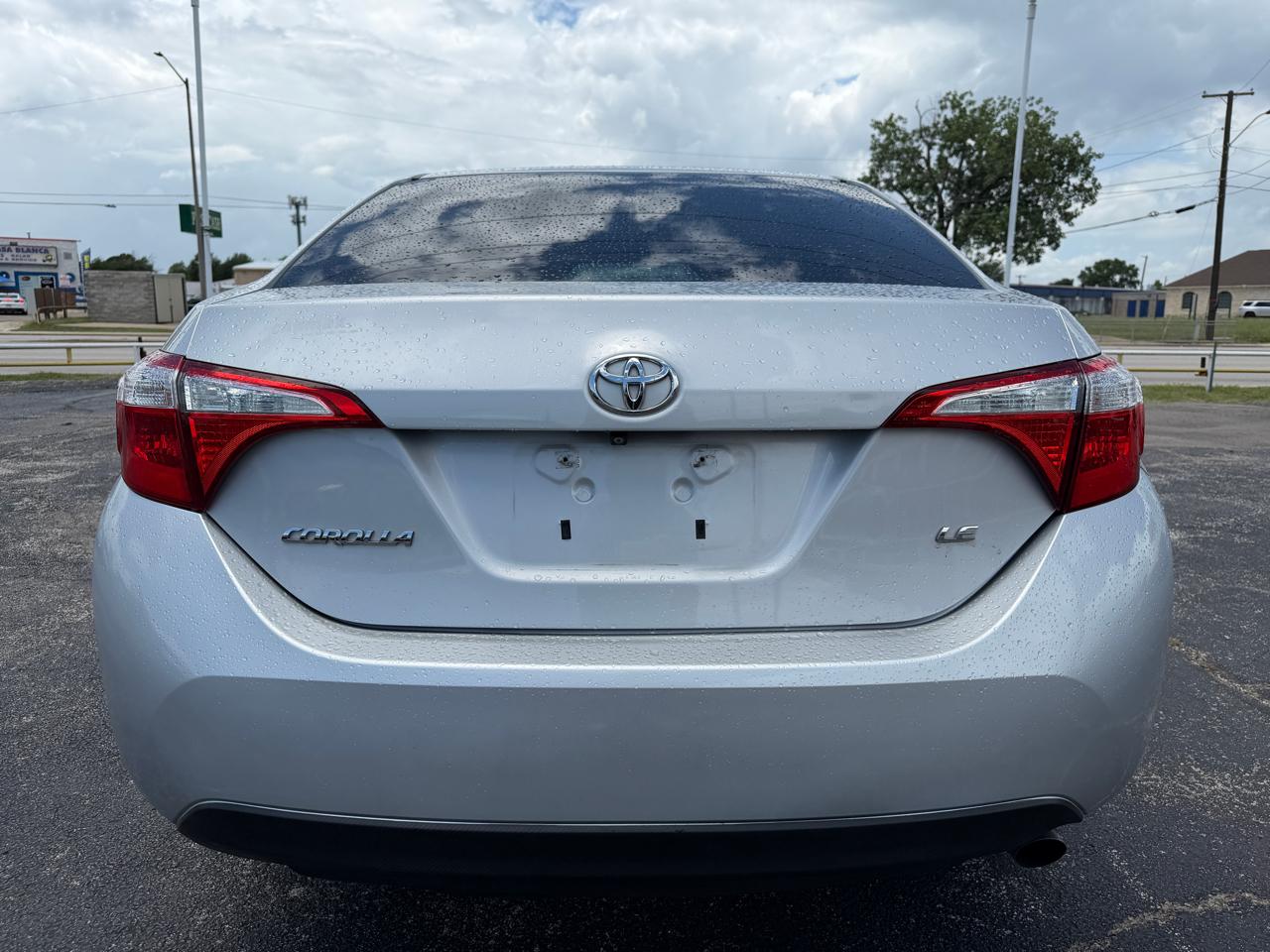Toyota Corolla LE CVT 2016
