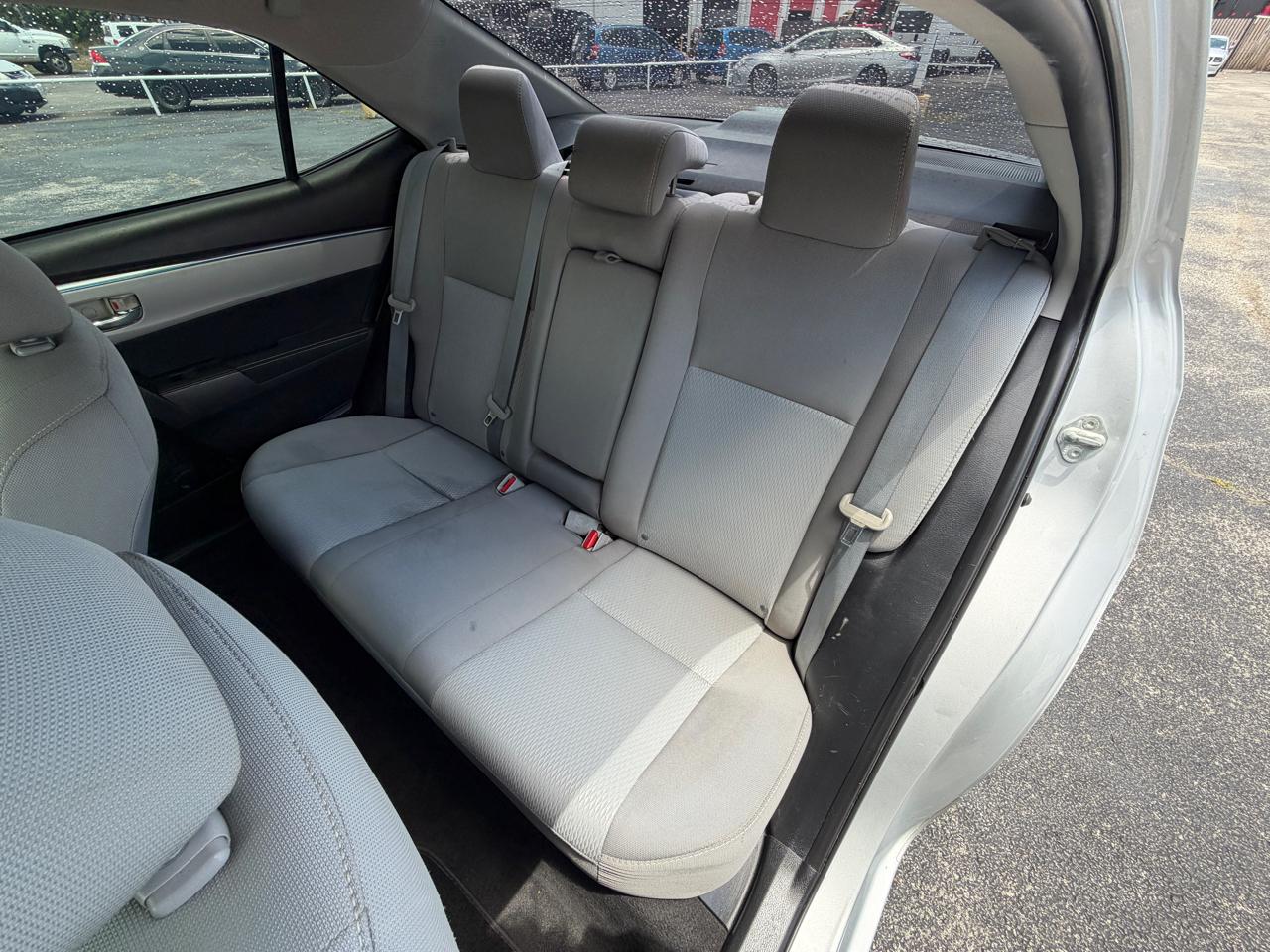 Toyota Corolla LE CVT 2016