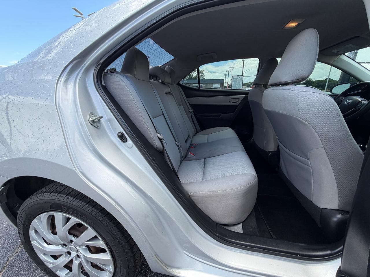 Toyota Corolla LE CVT 2016