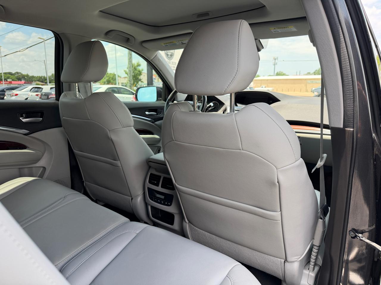 Acura MDX 6-Spd AT w/Tech Package 2015