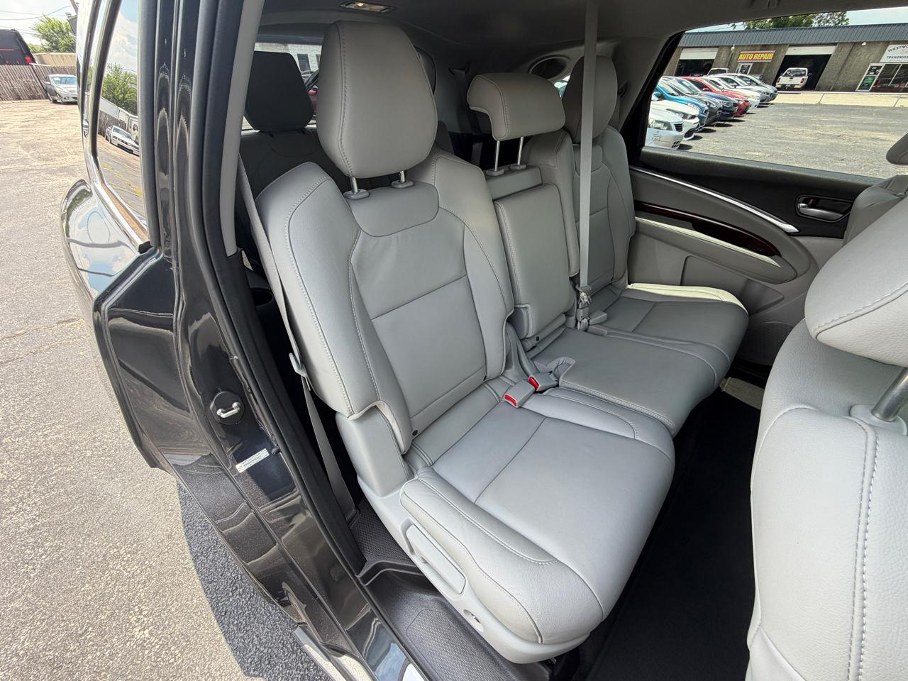 Acura MDX 6-Spd AT w/Tech Package 2015