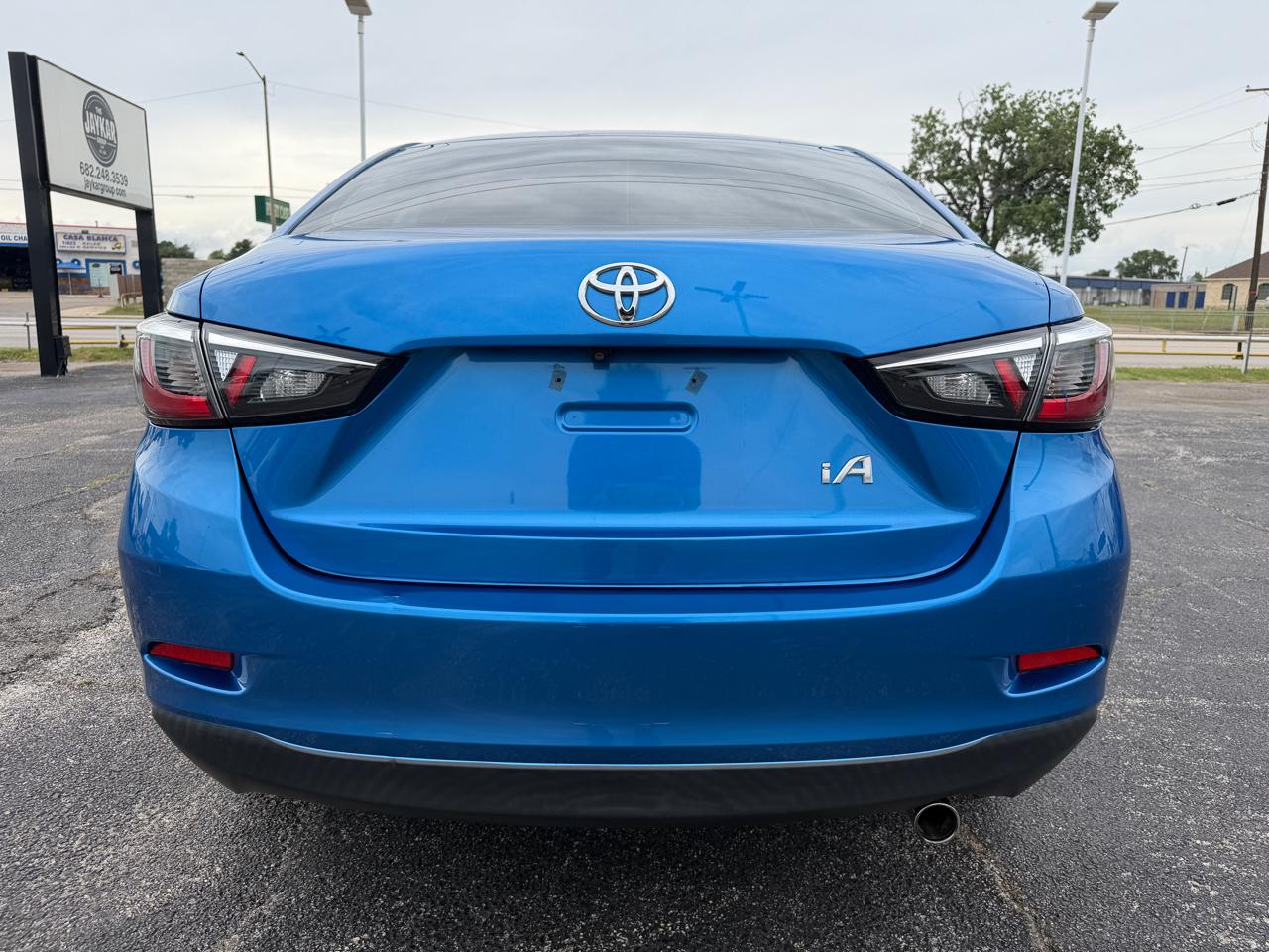 Toyota Yaris iA 6A 2018