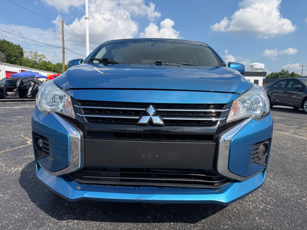 Mitsubishi Mirage G4 ES 2024