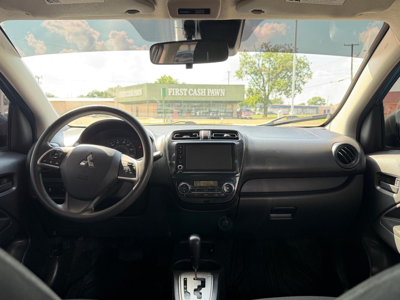 Mitsubishi Mirage G4 ES 2024