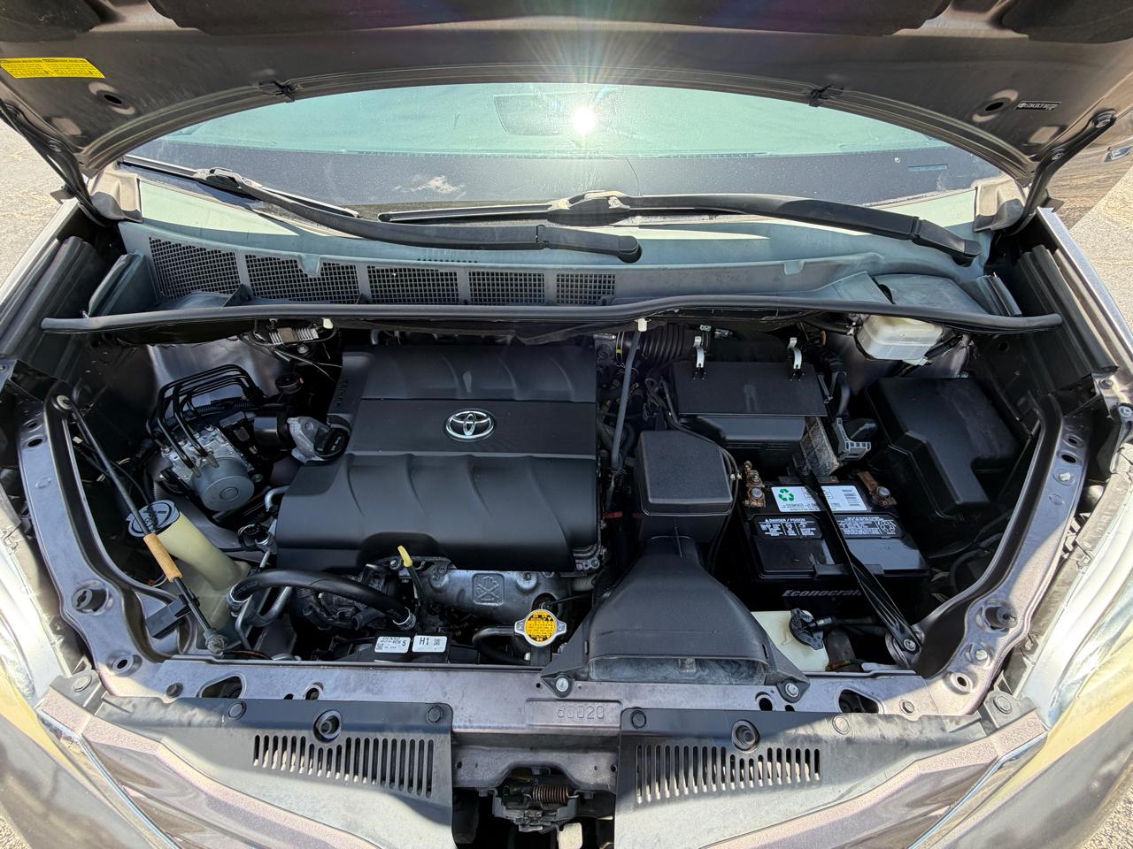 Toyota Sienna LE FWD 8-Passenger V6 2015