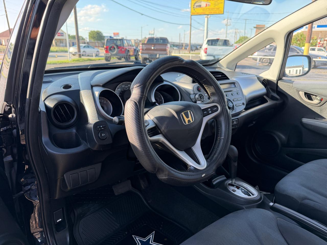 Honda Fit Sport 5-Speed AT 2010