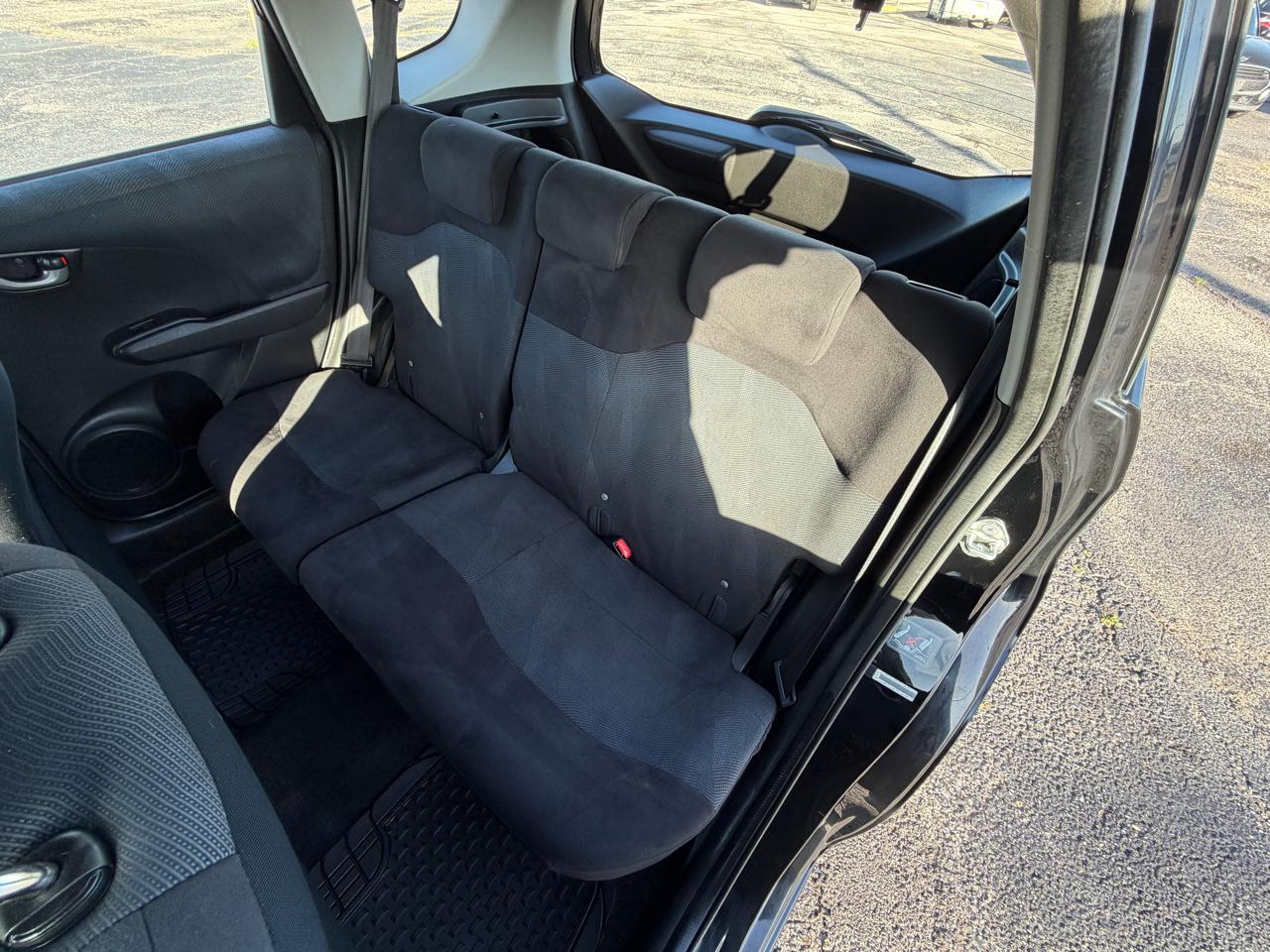 Honda Fit Sport 5-Speed AT 2010