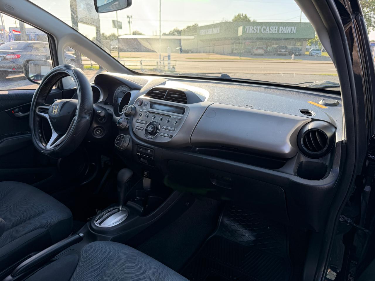 Honda Fit Sport 5-Speed AT 2010