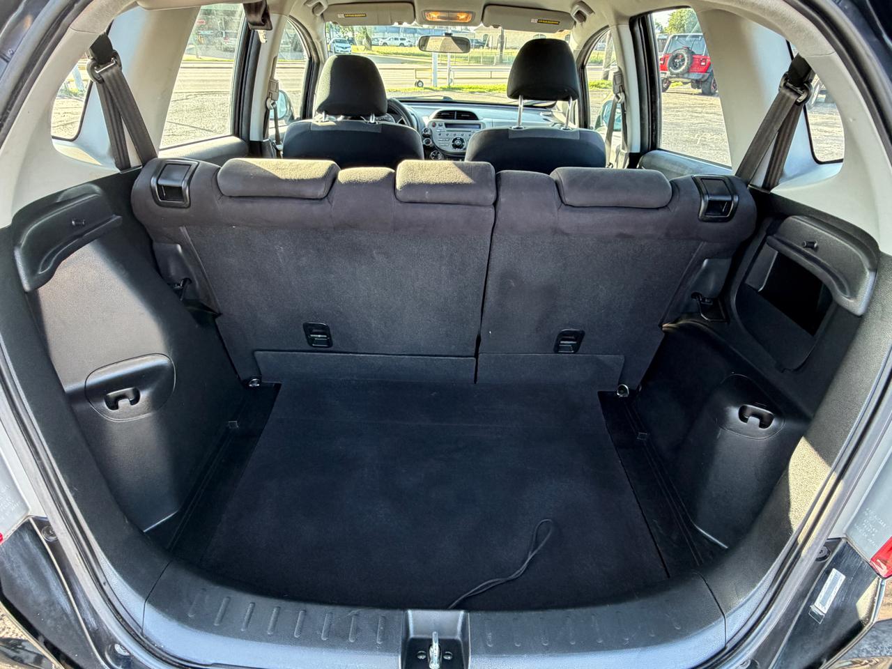 Honda Fit Sport 5-Speed AT 2010