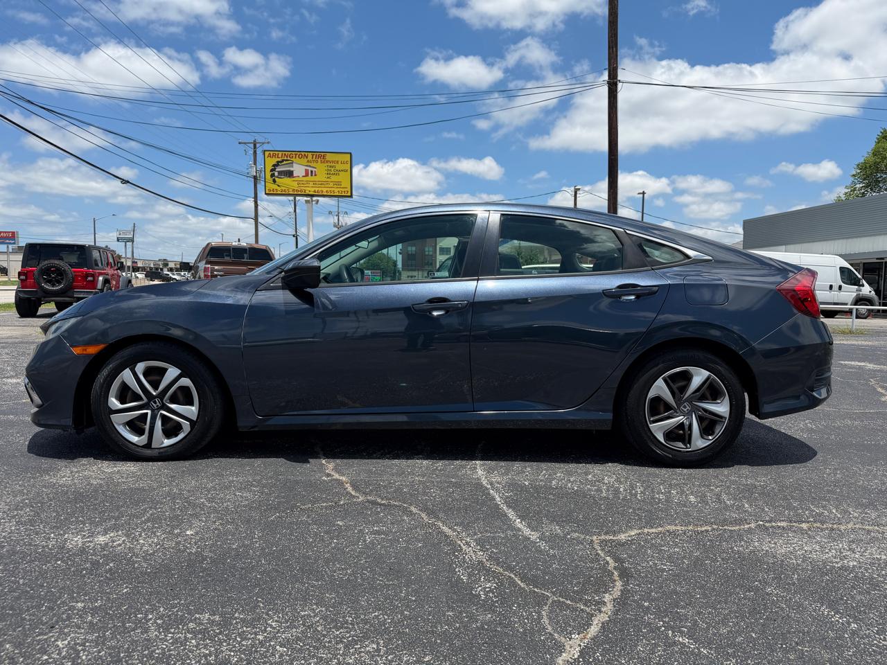 Honda Civic LX Honda Sensing Sedan CVT 2020