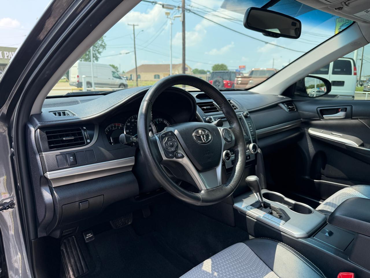 Toyota Camry SE 4D Sedan 2013