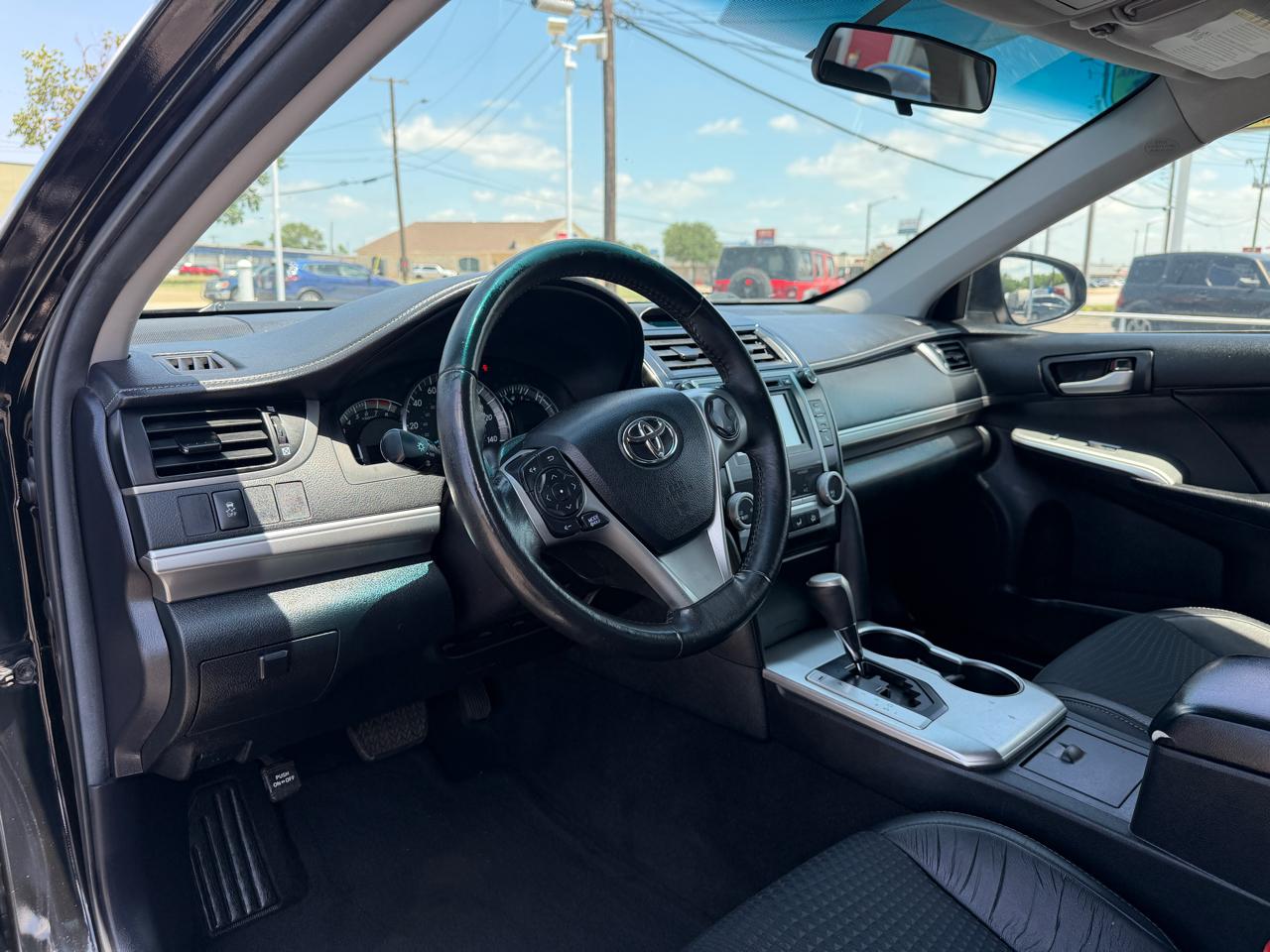 Toyota Camry LE 2014