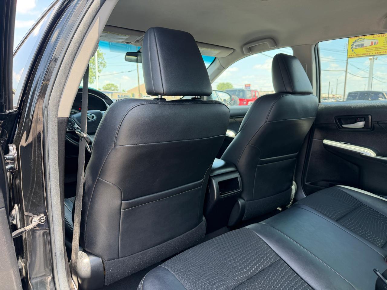 Toyota Camry LE 2014