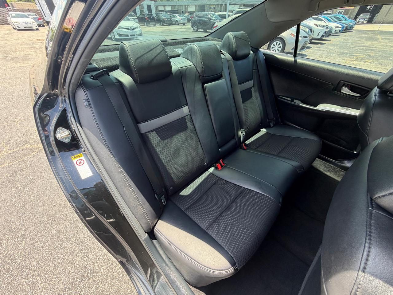Toyota Camry LE 2014