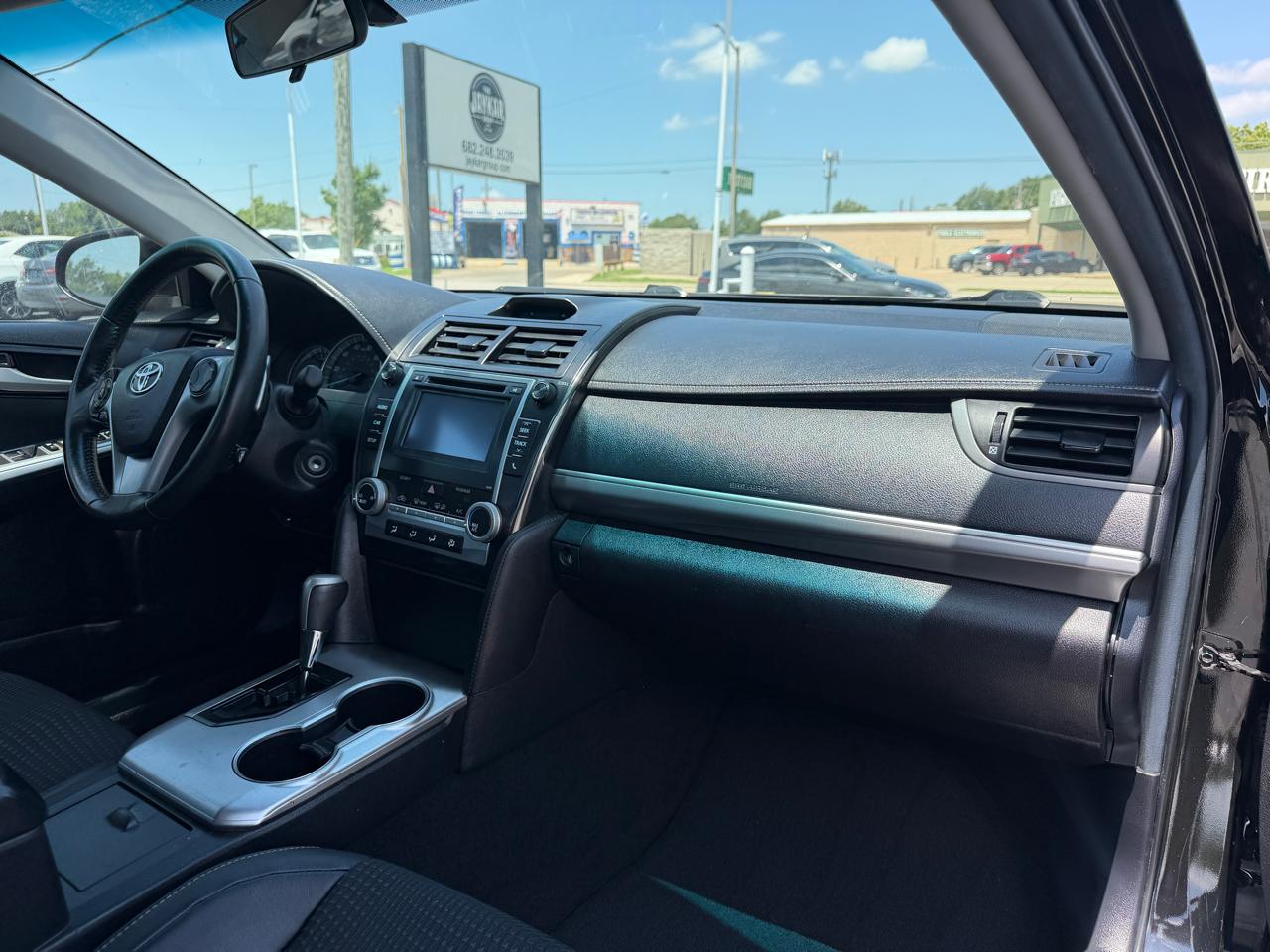 Toyota Camry LE 2014