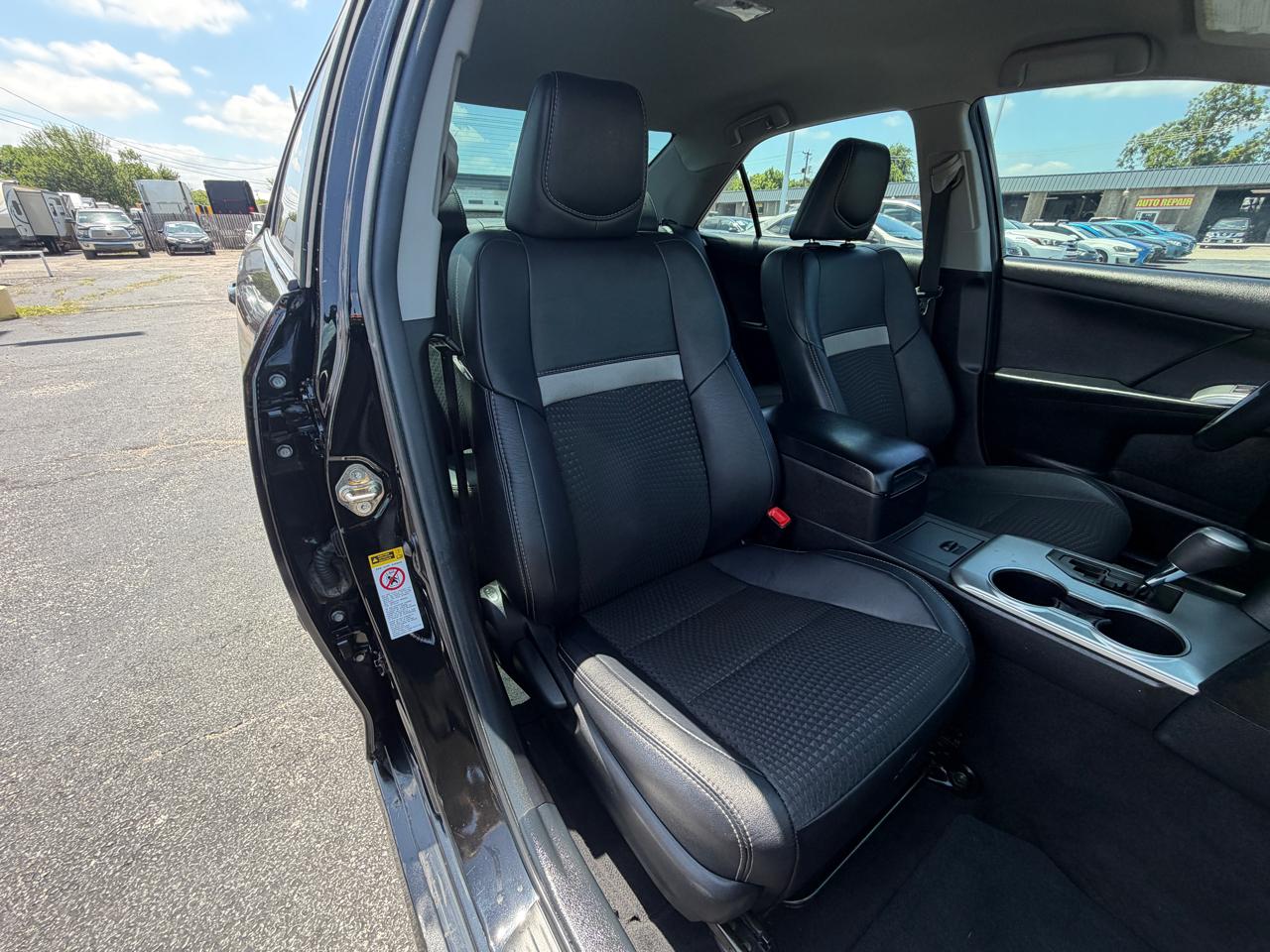 Toyota Camry LE 2014