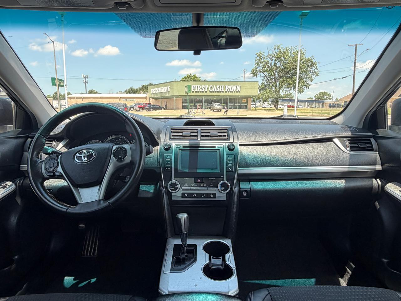 Toyota Camry LE 2014