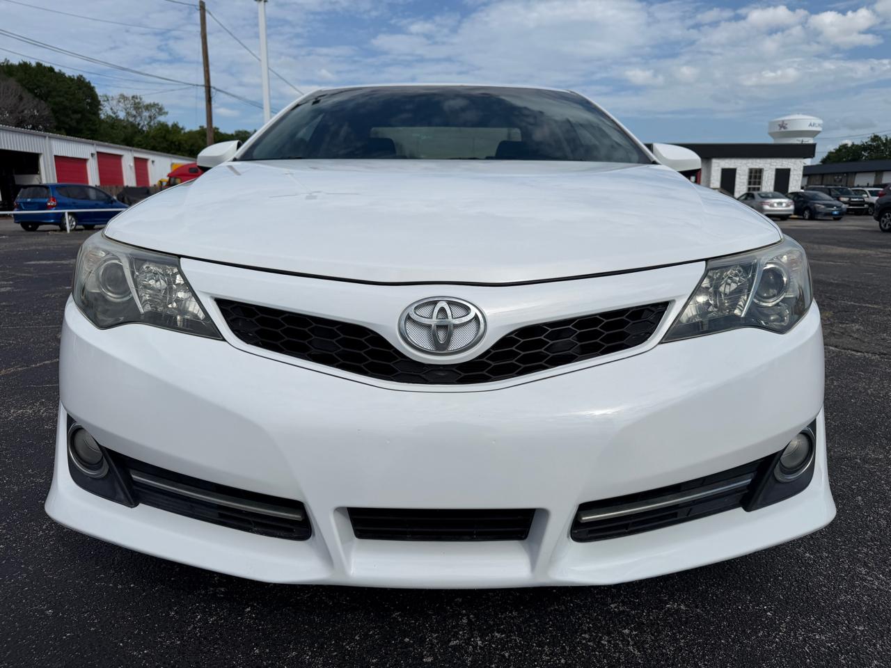 Toyota Camry SE 2014