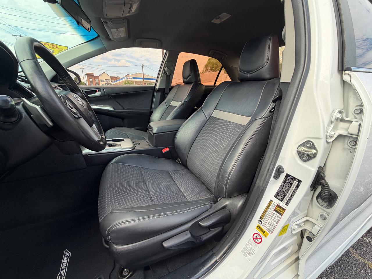 Toyota Camry SE 2014
