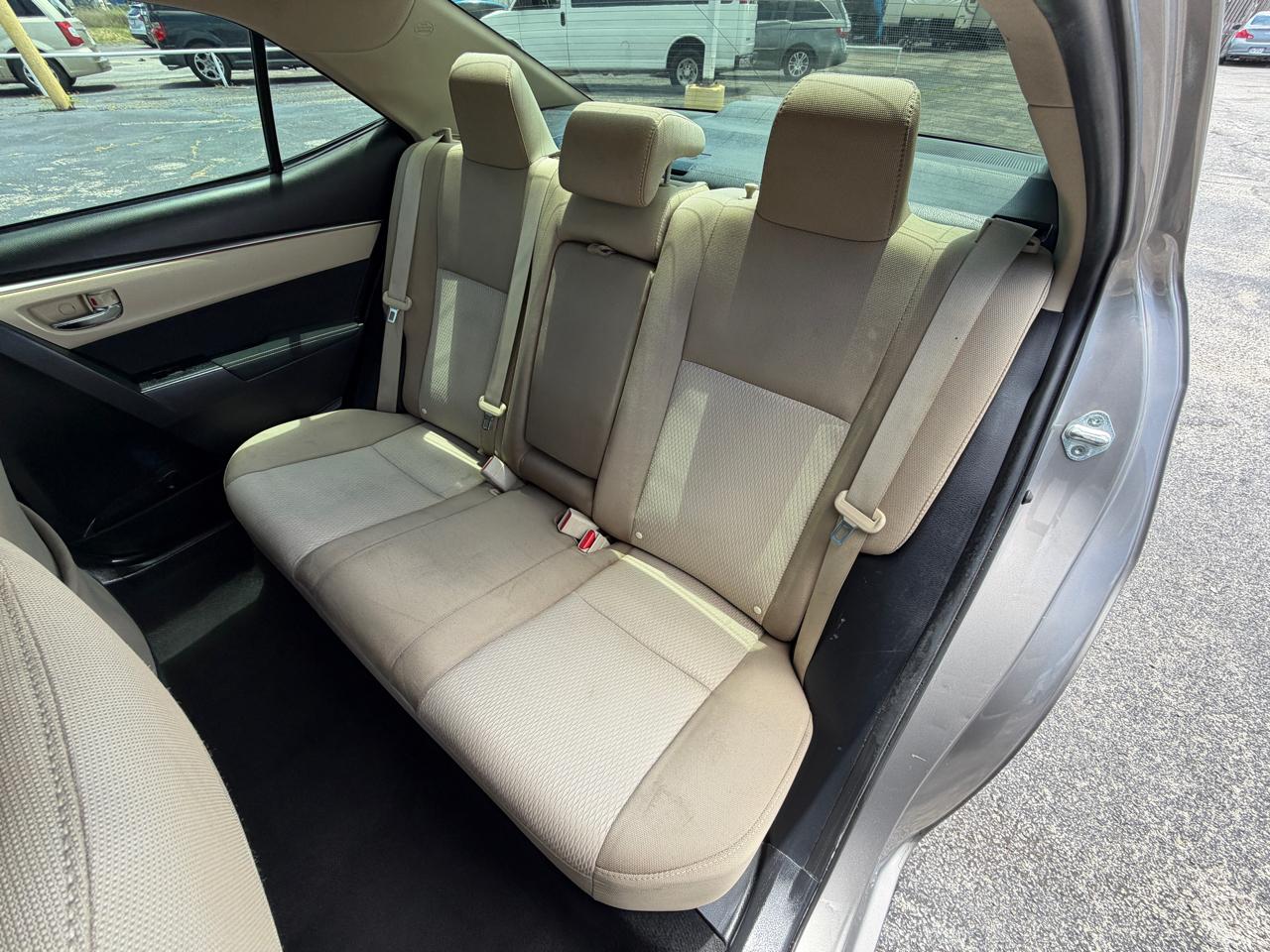 Toyota Corolla LE 2016