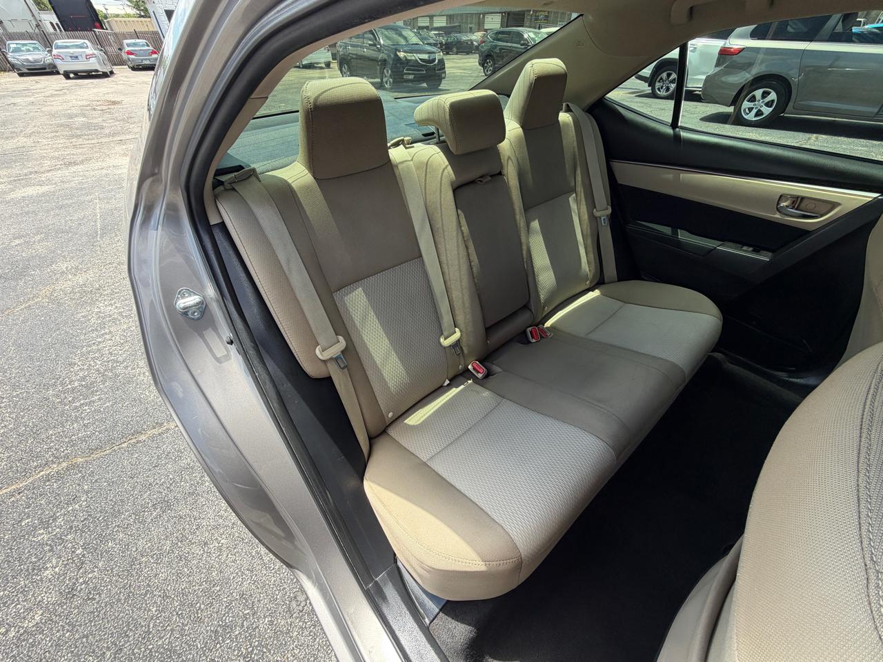 Toyota Corolla LE 2016