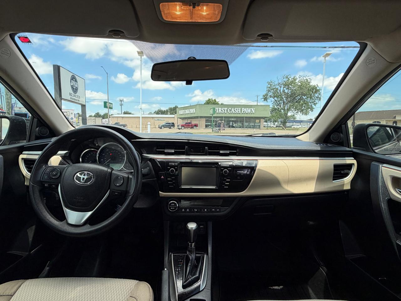 Toyota Corolla LE 2016
