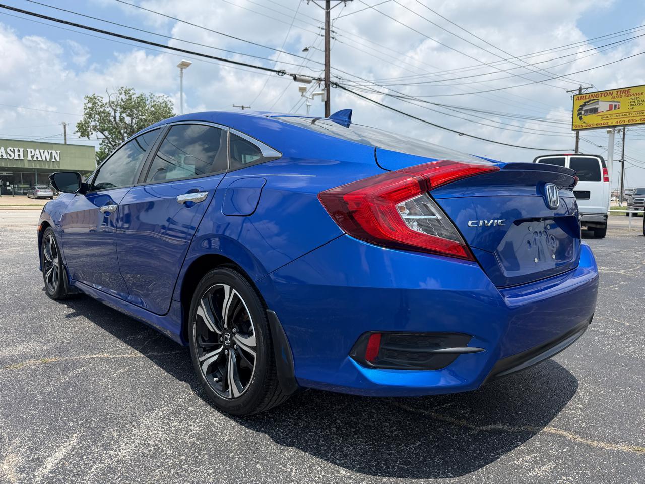 Honda Civic Touring 4D Sedan 2017