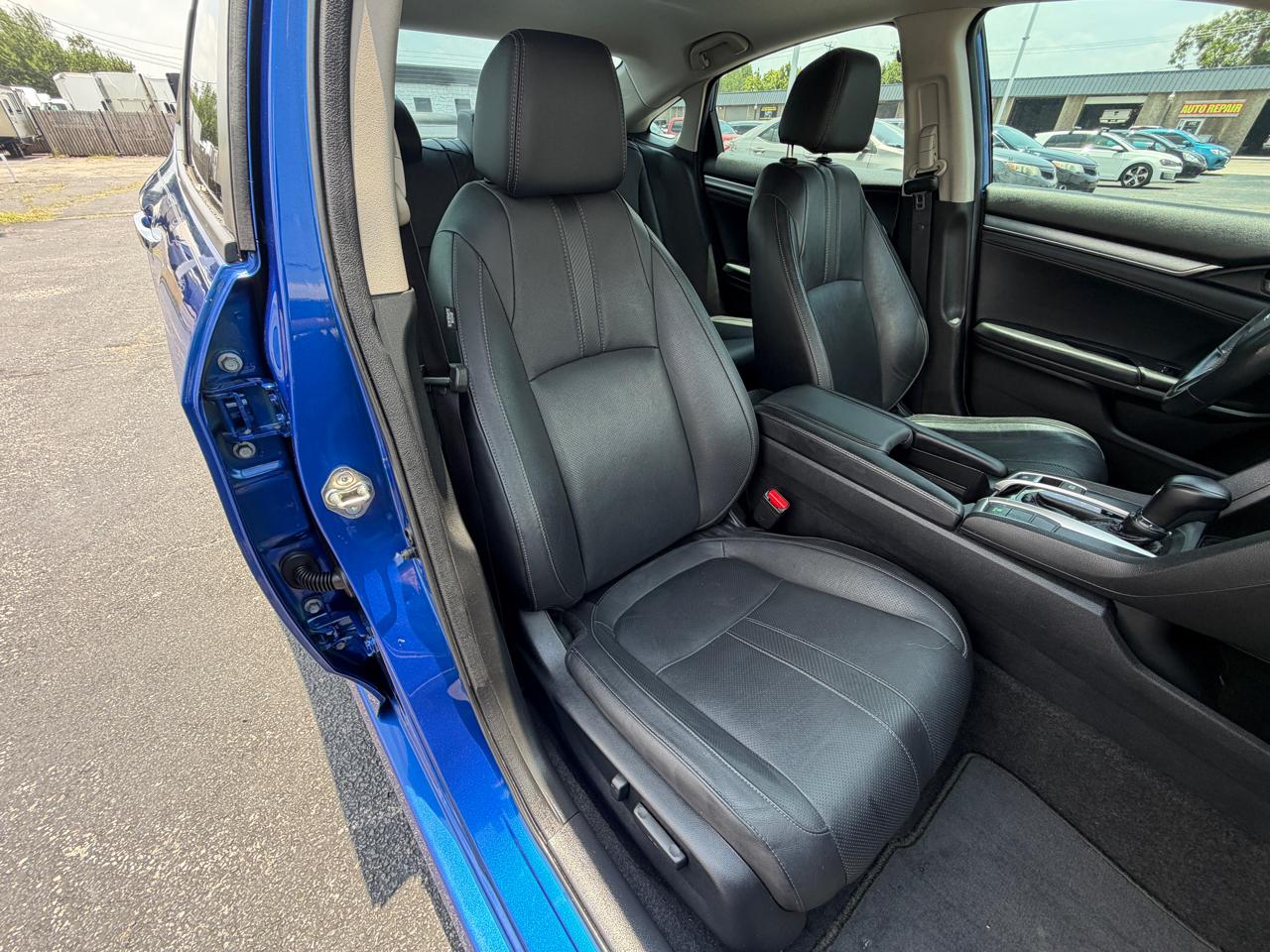 Honda Civic Touring 4D Sedan 2017
