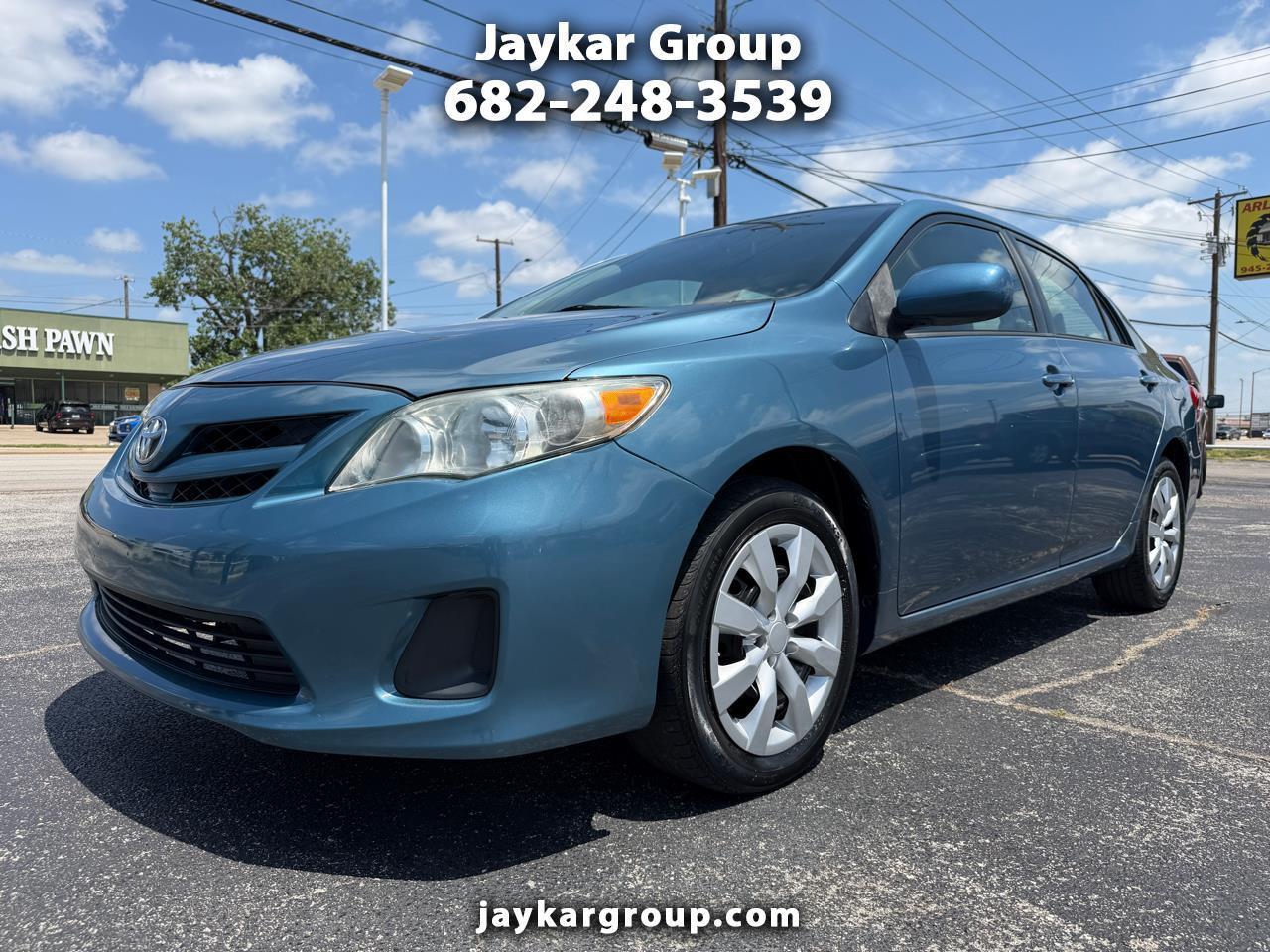 Toyota Corolla 4dr Sdn LE Auto 2012