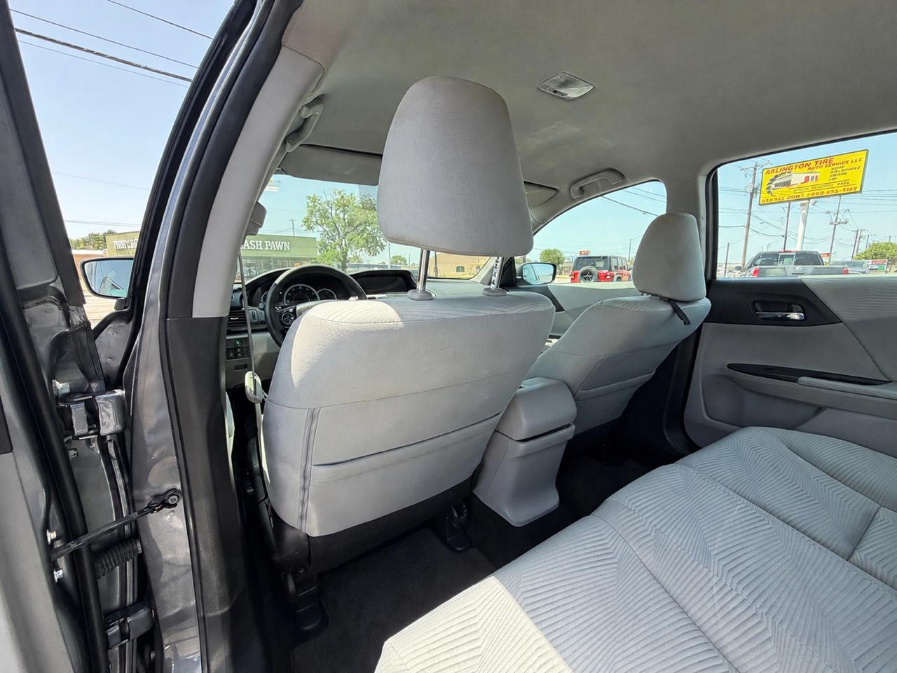 Honda Accord LX Sedan CVT w/ Honda Sensing 2016