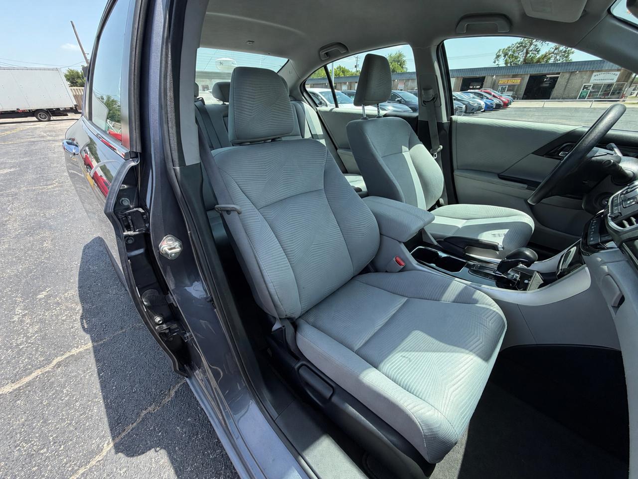 Honda Accord LX Sedan CVT w/ Honda Sensing 2016