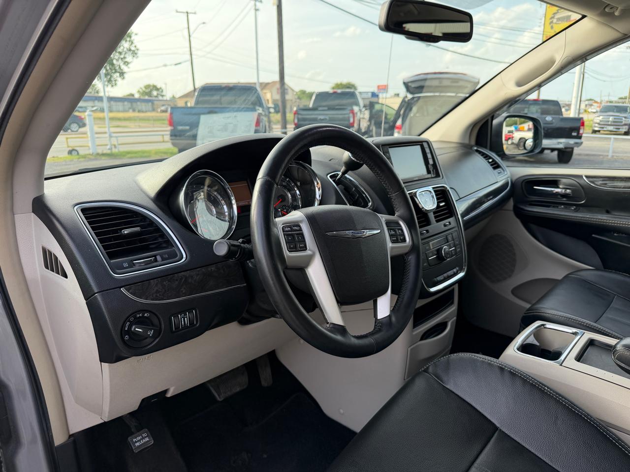 Chrysler Town & Country Touring 2015