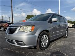 2015 Chrysler Town & Country 