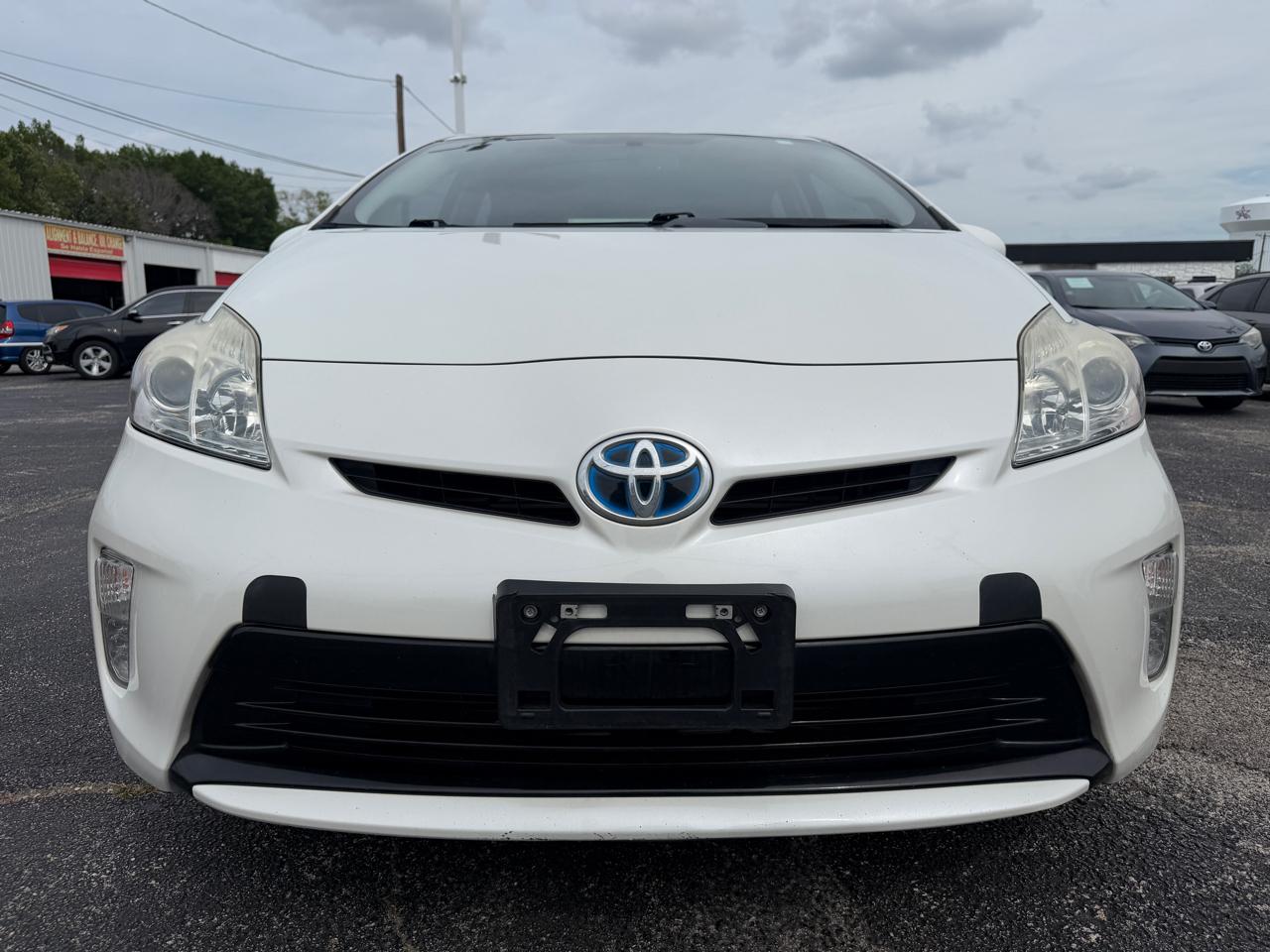 Toyota Prius Four 2015