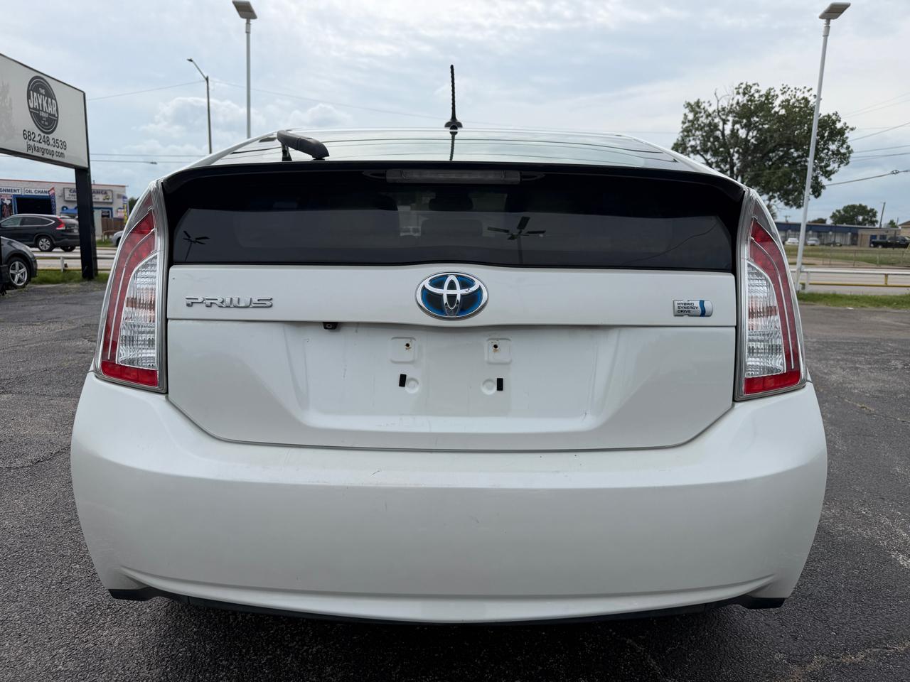 Toyota Prius Four 2015