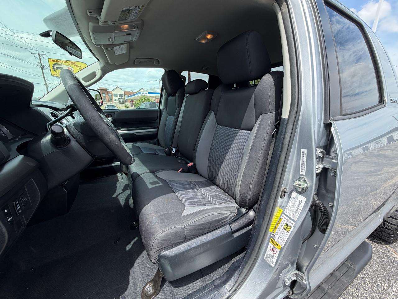 Toyota Tundra SR5 5.7L V8 Double Cab 2WD 2014