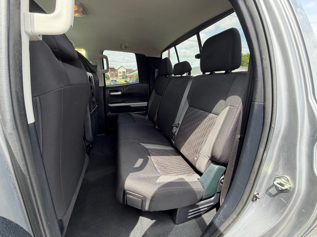 Toyota Tundra SR5 5.7L V8 Double Cab 2WD 2014