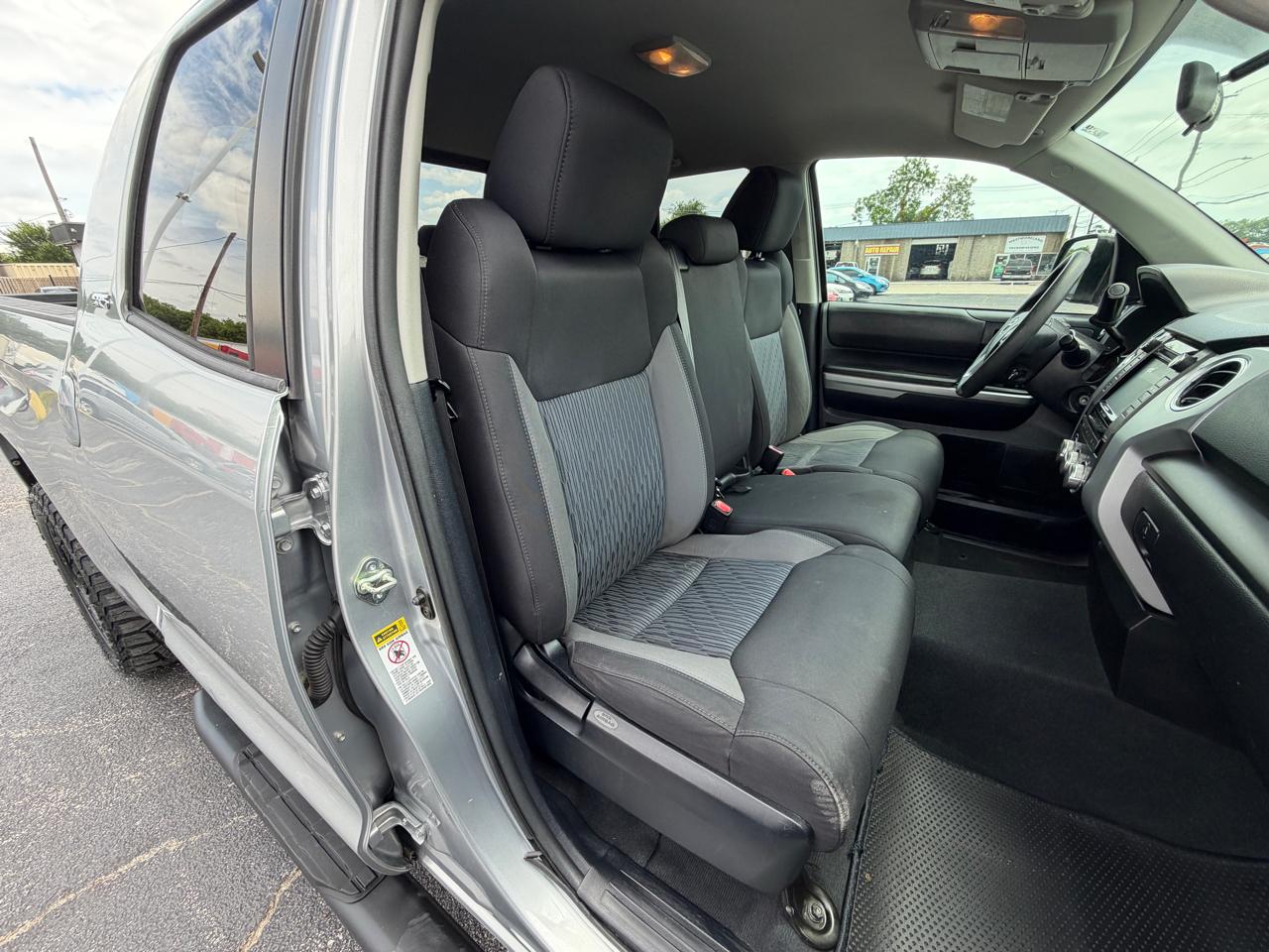 Toyota Tundra SR5 5.7L V8 Double Cab 2WD 2014