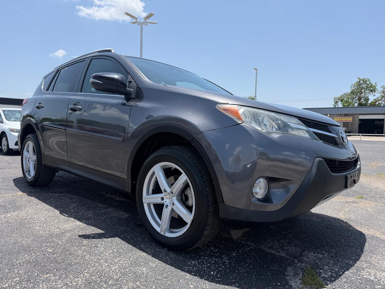 Toyota RAV4 Limited FWD 2015