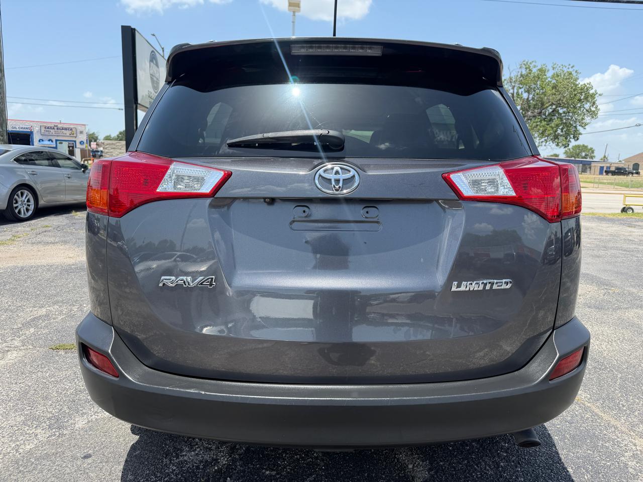 Toyota RAV4 Limited FWD 2015