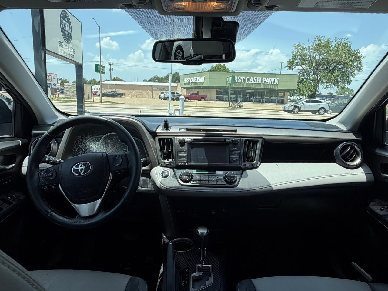 Toyota RAV4 Limited FWD 2015